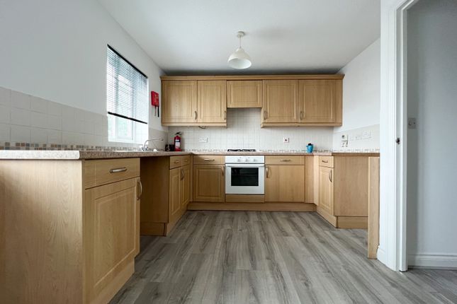 2, Armoury Drive, Cardiff photo 2