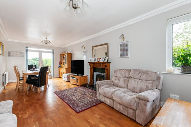 Little Geddes, Long Lane, Beverley photo 2