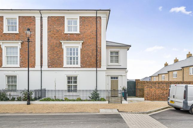 19, Coade Lane, Dorchester photo 2
