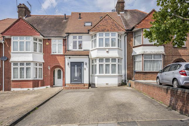 4 Bed Terraced House For Sale Chase Way, Southgate N14