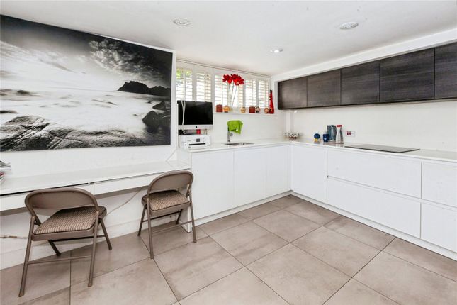 96, Grove Road, Windsor photo 3