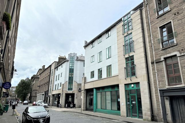 Flat for sale in Exchange Court, Dundee
