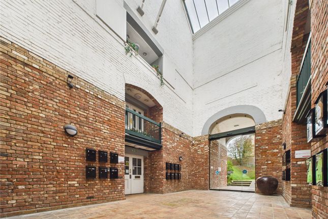 12, The Malt House, Long Melford photo 2