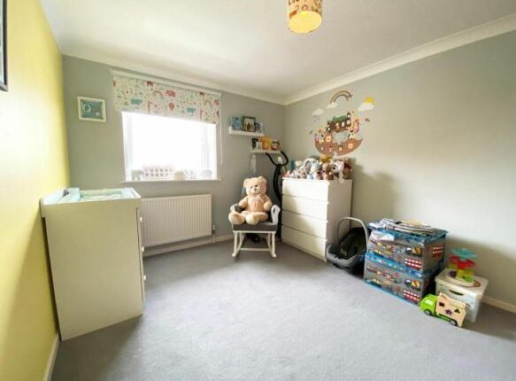 12 Rayford Court, St. Johns Road, Seaford photo 4