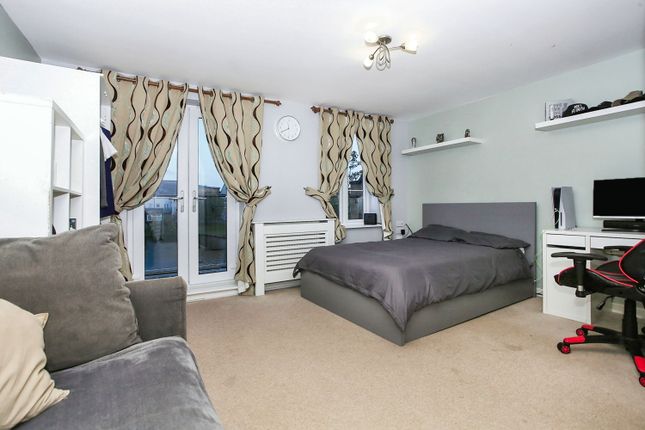 Town house for sale in Spring Avenue, Hampton Vale, Peterborough