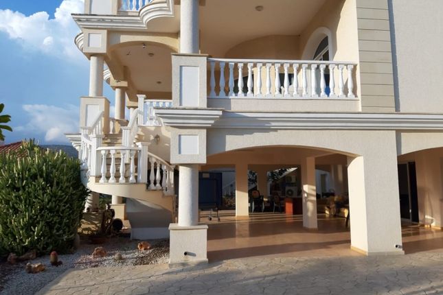 Thumbnail Villa for sale in Limassol, Mesavounia, Limassol, Cyprus