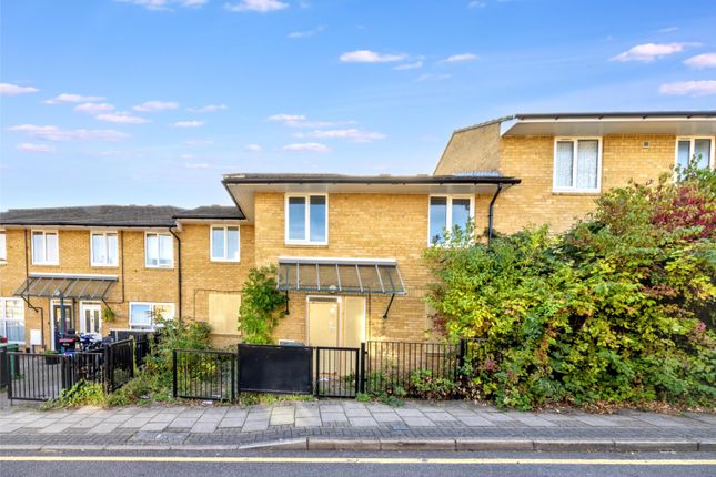4-bed terraced on 8, Beaufort, London, £340,000