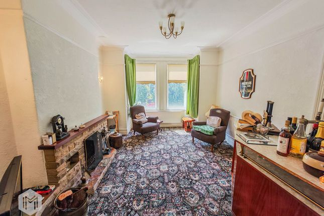 27 Baxter Road, Sale photo 2