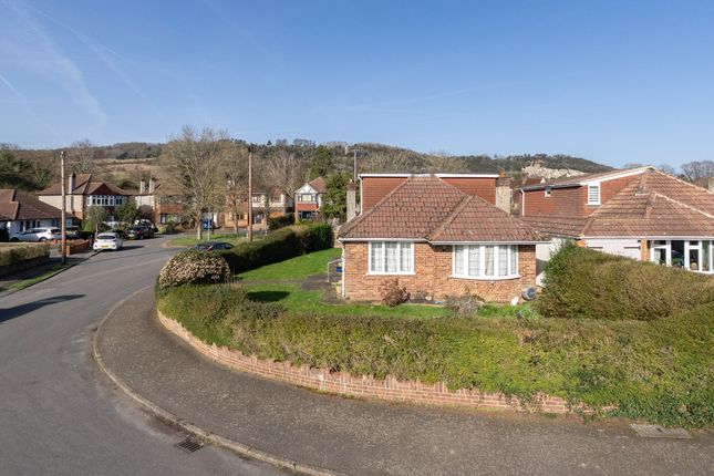46, Hillside Gardens, Betchworth photo 4