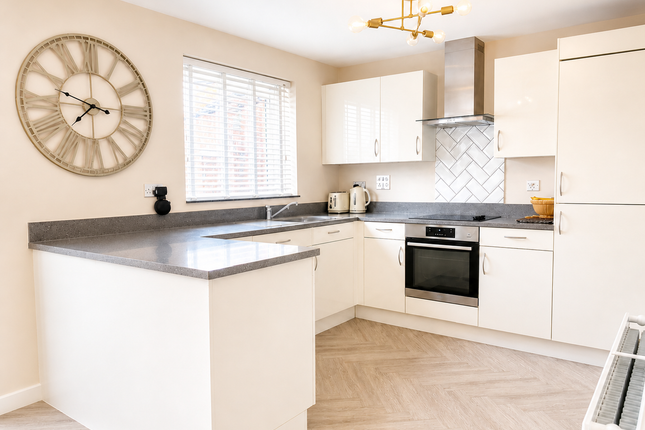 58, Chalk Hill Road, Houghton Le Spring photo 4