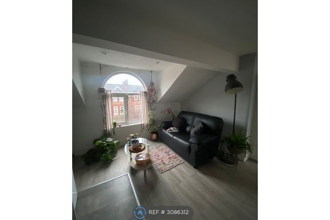 Chorlton, Manchester photo 3