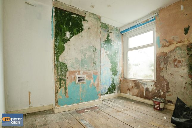 14, Wedmore Road, CARDIFF photo 4