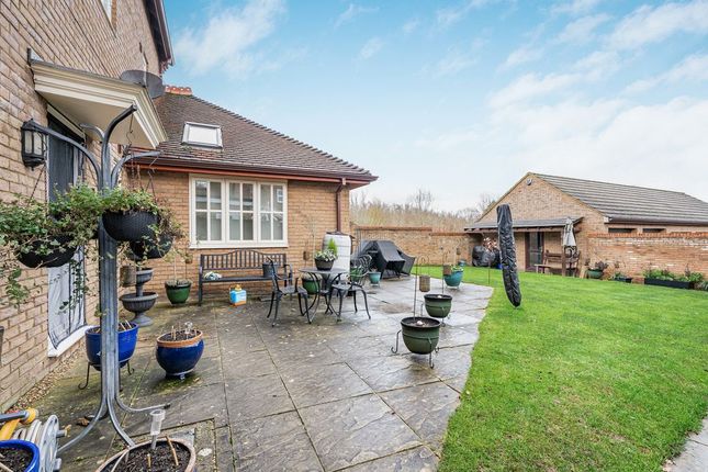 1, Wickstead Avenue, Milton Keynes photo 4
