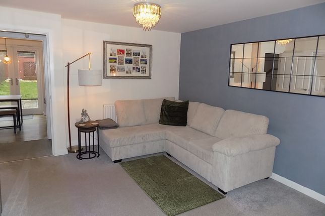 19, Ashton Close, Ashbourne photo 2