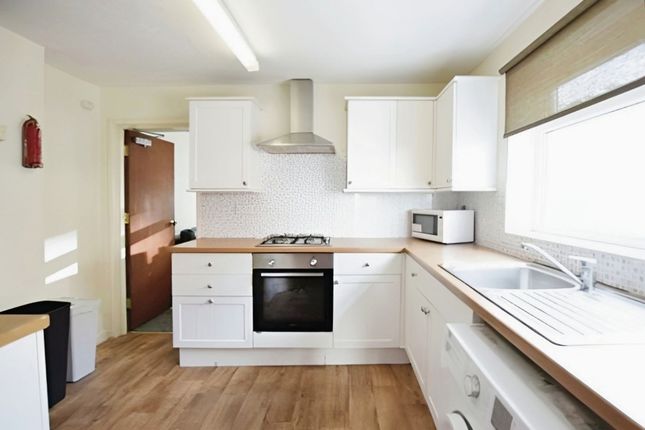 2 Lytton Road, Bournemouth photo 2