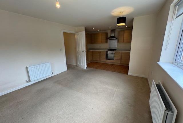 Flat 2, 20, Onyx Crescent, Leicester photo 5