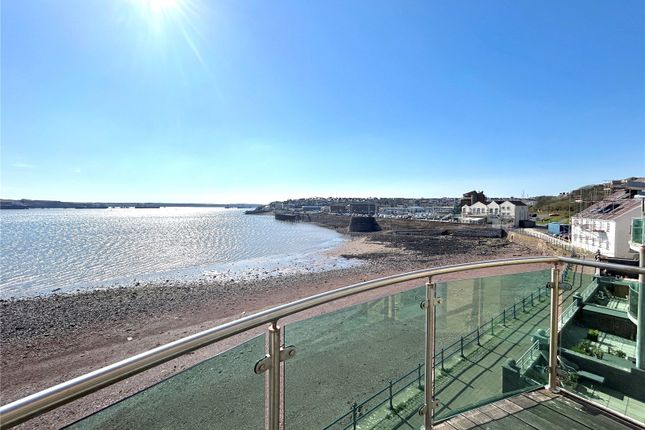 14, Smoke House Quay, MILFORD HAVEN photo 2
