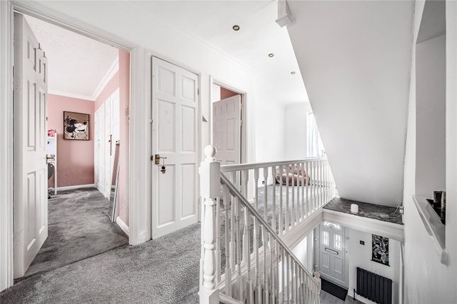 End terrace house for sale in Friary Close, London