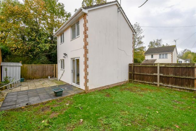 1, Jenner Court, Barry photo 2