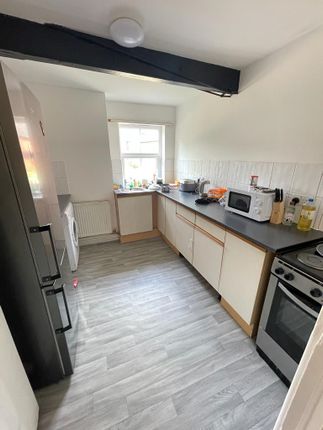 Room to rent in Canwick Road, Lincoln