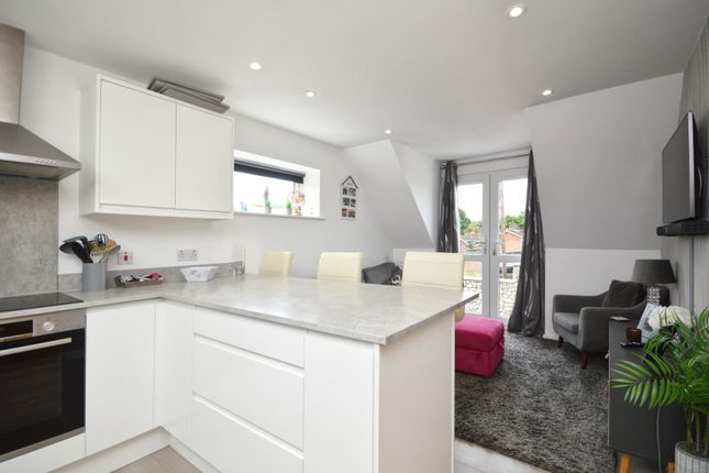 32, Iford Close, Bristol photo 2