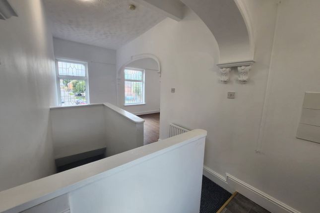 96B, Halesowen Road, Dudley photo 5