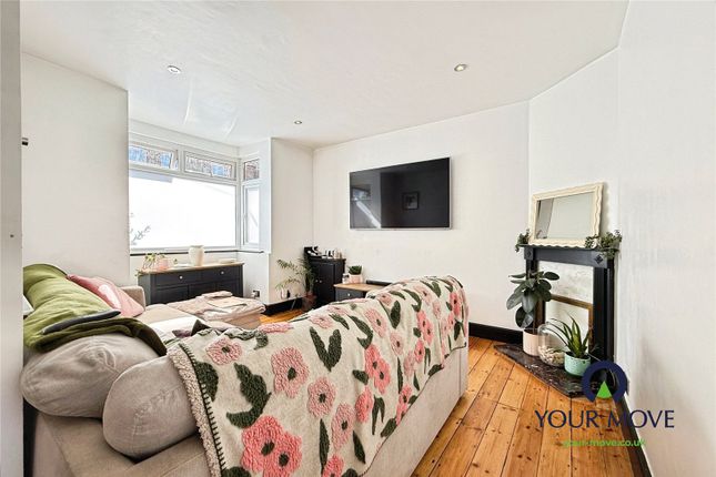 27, Anns Road, Kent photo 3