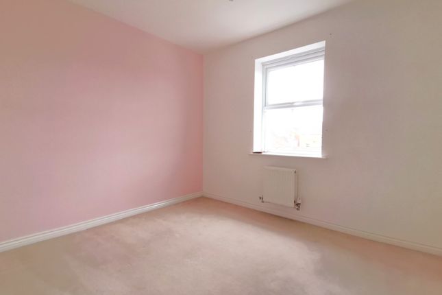 Flat for sale in Raby Road, Hartlepool, Durham