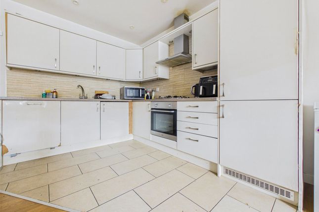 1, Parkside House, Hillingdon photo 3