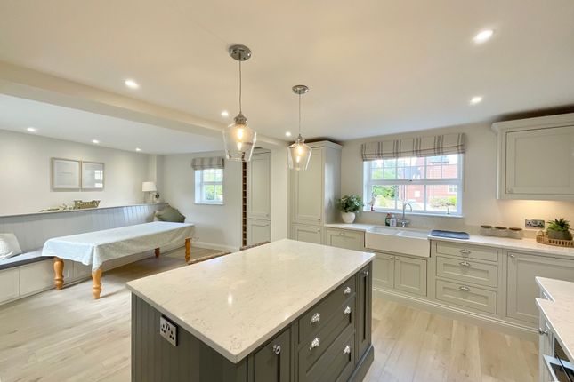 16 Ashbourne Drive, Crewe photo 3