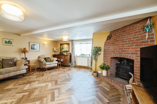 56, Yarmouth Road, Bungay photo 4