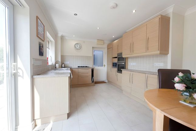 30, Margarets Way, Pembrokeshire photo 4