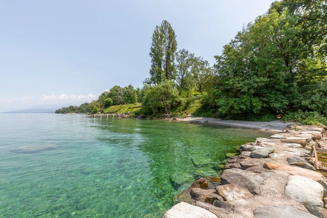 Villa for sale in Yvoire, Evian / Lake Geneva, French Alps / Lakes