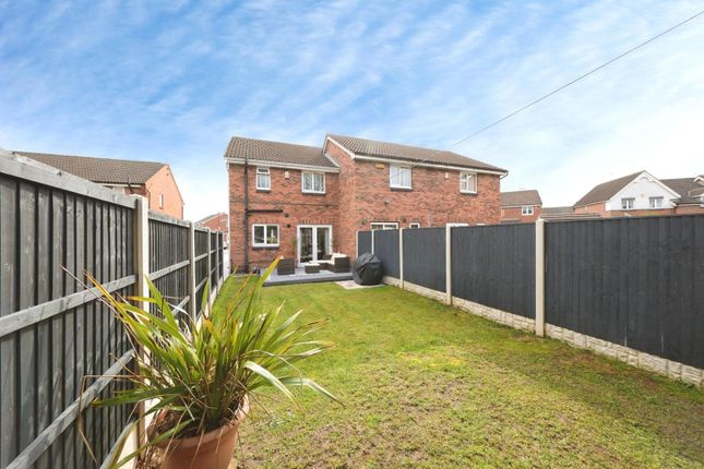 42, Japonica Drive, Nottinghamshire photo 4