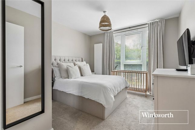 Flat 5, Millar House,, Station Road, Hertfordshire photo 4