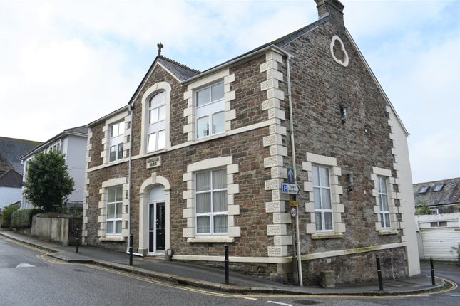 Flat for sale in Green Lane, Redruth, Cornwall