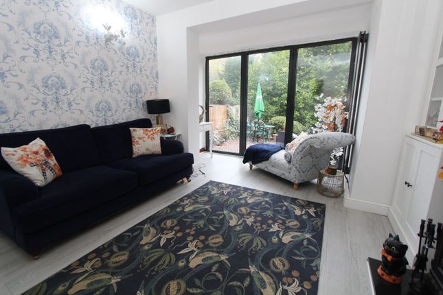 11, Brook Street, Brierley Hill photo 3
