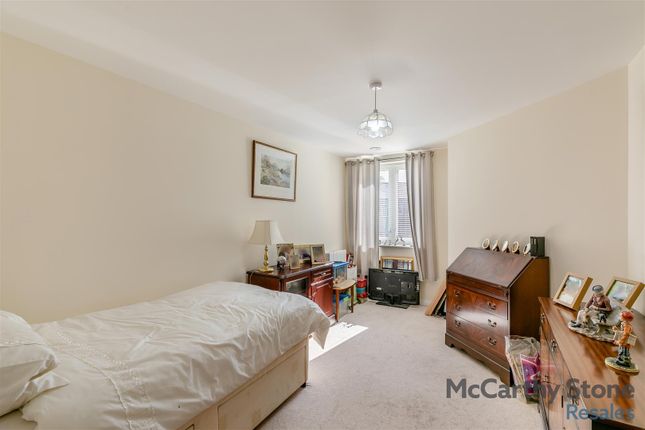 8646910-Interior11.Jpg