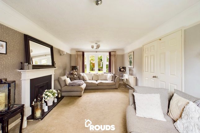 Detached house to rent in Chattock Avenue, Solihull, West Midlands