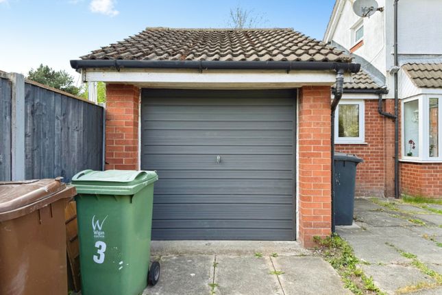 1-bed house on 3, Barron meadow, Leigh, £130,000