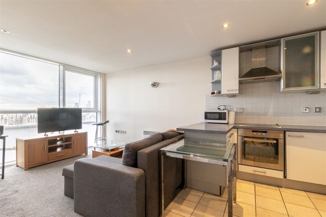 Flat for sale in Capital East Apartments, Western Gateway, London