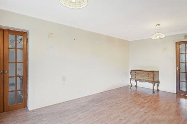121, Kenningknowes Road, Stirlingshire photo 3