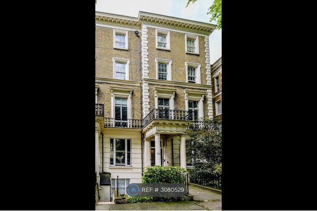 1-bed flat on Bayswater, London, £3,100/mo