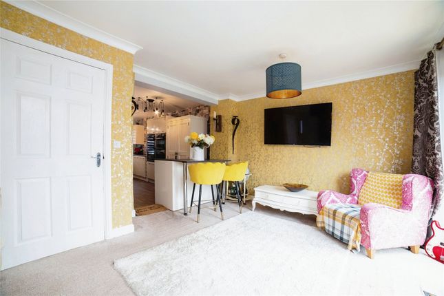 Town house for sale in Maun View Gardens, Sutton-In-Ashfield, Nottinghamshire