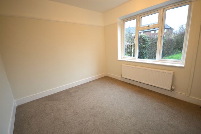 10, Elm Crescent, Alderley Edge photo 4