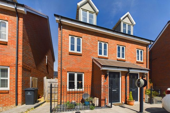 Thumbnail Semi-detached house for sale in Daffodil Road, Worthing