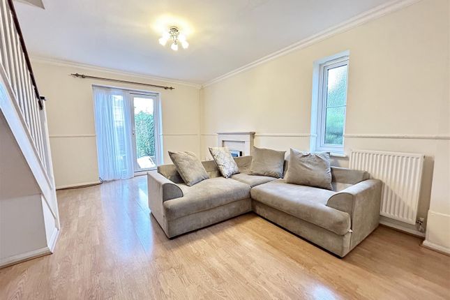 9, Challinor, Essex photo 2