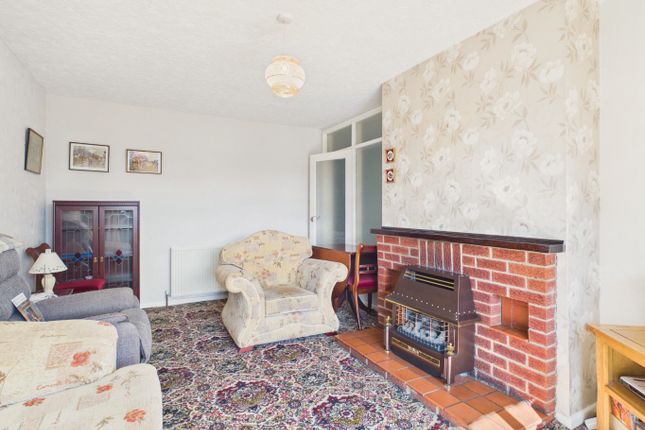 25 Howe Lane, Nafferton, East Riding Of Yorkshire photo 3