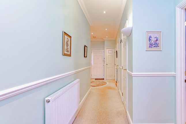 Flat for sale in Boundary Point, Coldstream Road, Caterham