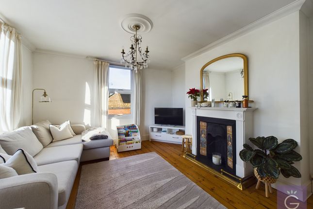 Flat for sale in Wargrave Road, Twyford